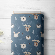 Lade das Bild in den Galerie-Viewer, Cute Arctic animals - Jersey - 2 Farben