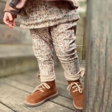 Lade das Bild in den Galerie-Viewer, Little flowers rose peach - Bio Jersey