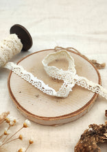 Afbeelding in Gallery-weergave laden, Bio Spitzenborte 'Alicante natur'