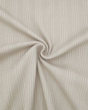 Lade das Bild in den Galerie-Viewer, hell beige