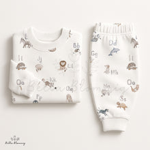 Lade das Bild in den Galerie-Viewer, ABC Tiere - Bio French Terry/ Bio Jersey