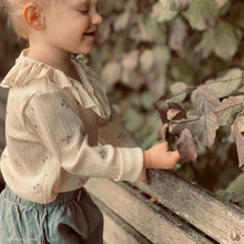 Lade das Bild in den Galerie-Viewer, Pointoille Stripes Feinstrickjersey - &#39;Little blueberries&#39;
