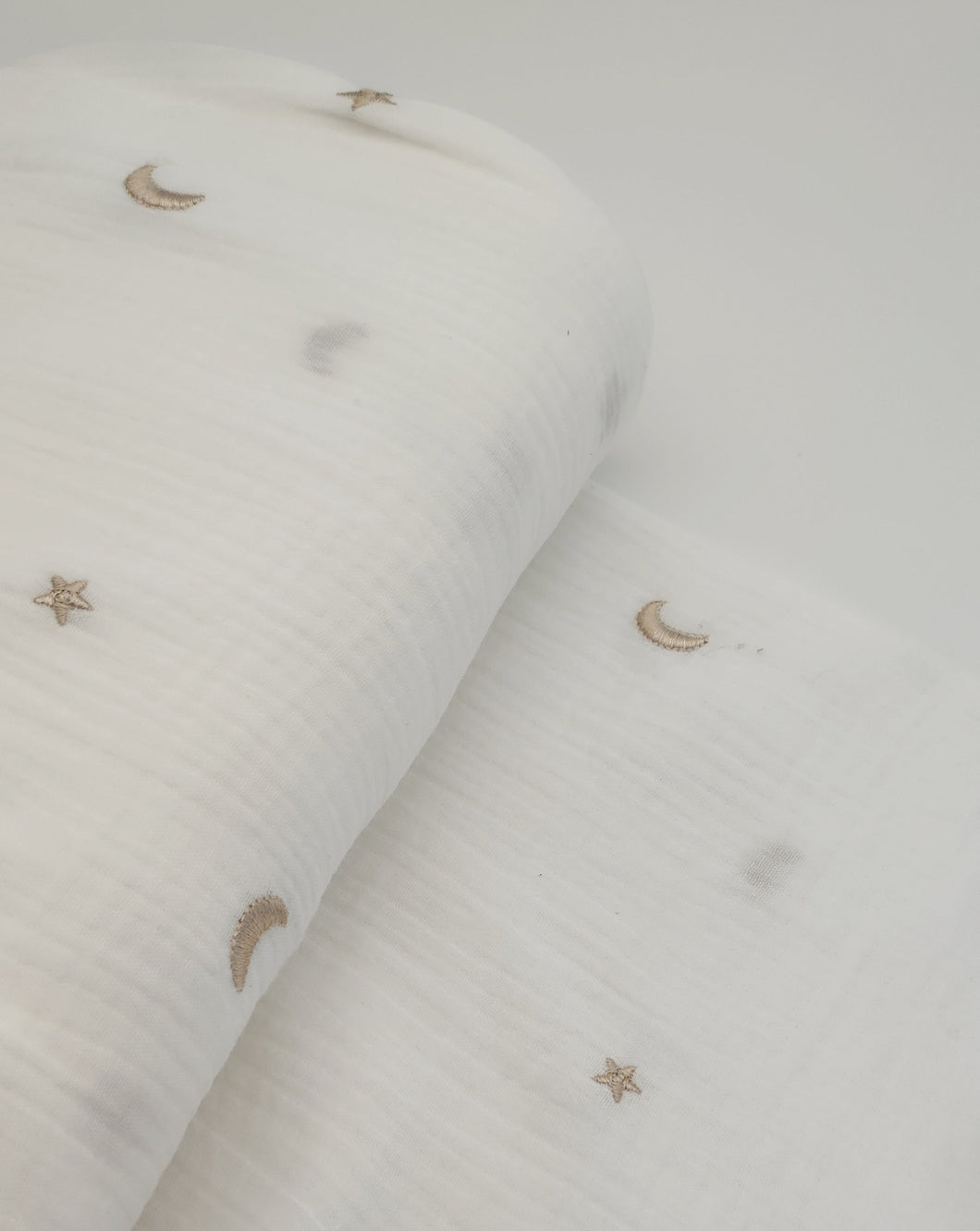 Musselin - Embroidery Mond und Sterne - offwhite