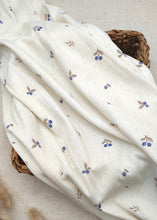 Charger l'image dans la galerie, Pointoille Stripes &amp; Dots - Feinstrickjersey - Heidelbeeren
