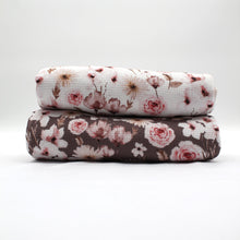 Lade das Bild in den Galerie-Viewer, Winterflowers - Waffeljersey - 2 Farben
